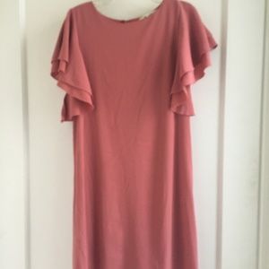 Francesca's Collection Pink butterfly sleeve dress